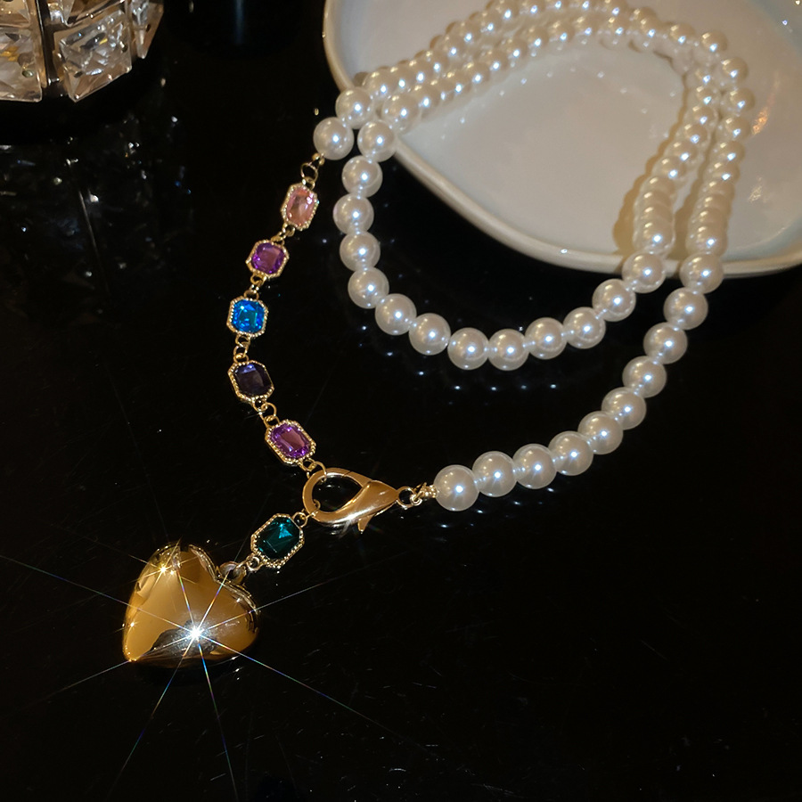 European American style versatile faux pearl beaded collarbone necklace with fashionable colorful gemstone and heart pendant - view 3