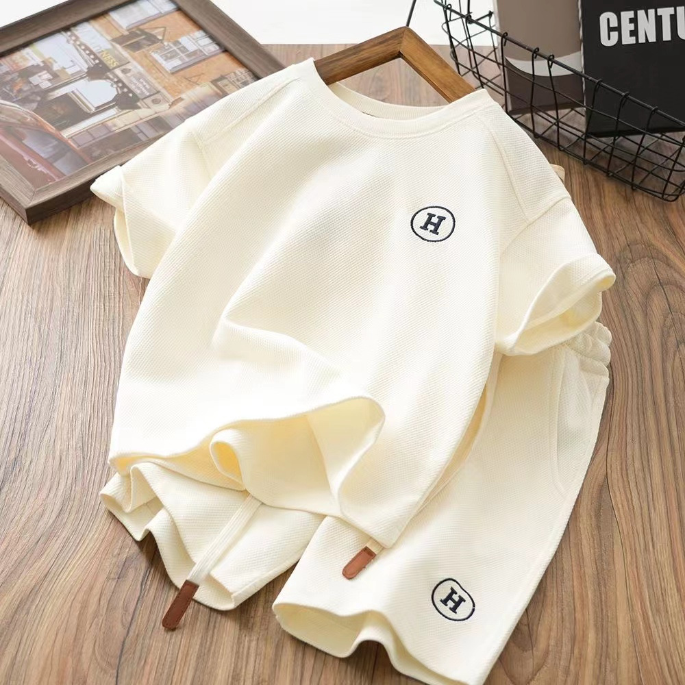 Free shipping 2026 luxury Boys and Girls Summer Wear Headset Casual Set 2026 Loose Thin Two Piece Set hot