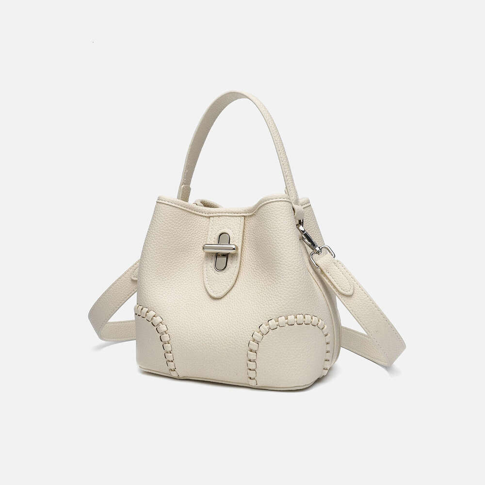 New Fashionable Casual Women S Handbag Niche High End Large Capacity Woven Shoulder Bag Shoe Storage Bucket SENYY