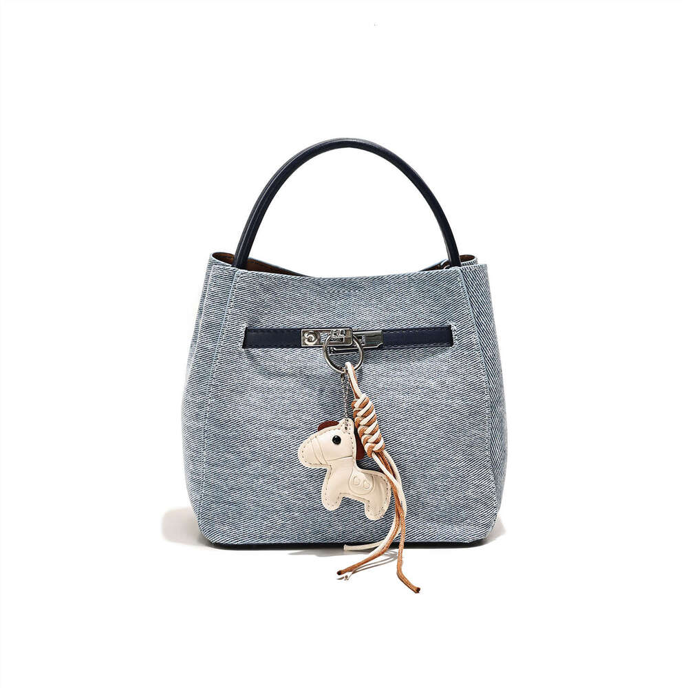 Women Bucket Bag Handbag Simple Minimalist Sub Bag Fashion Shoulder Crossbody Casual Commuting Design SENYY