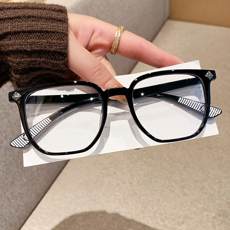 Luxury Designer Crafted Retro Square Eyeglass Frame, Luxury Embossed Flower Decor Black Clear Lens Glasses, Premium Fashion Eyewear For Decor Daily Us