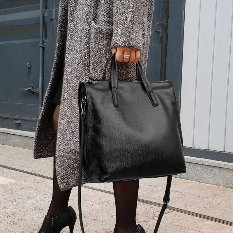 Women Genuine Leather Large Capacity Vintage Tote Bag Wine Red Shoulder Handbag For Commuting SENYY
