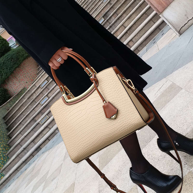 Women Genuine Leather Large Capacity Color Blocking Shoulder Handbag High End Stylish Commuter Everyday SENYY