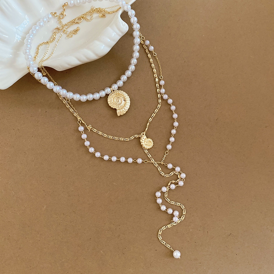 Beach vacation style conch pendant pearl multi-layer beaded necklace French collarbone chain light luxury niche design choker - view 9