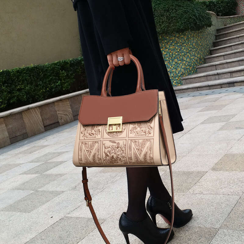 Women Vintage Style Embroidered High End Handbag Shoulder Crossbody Bag Large Capacity Niche Design SENYY