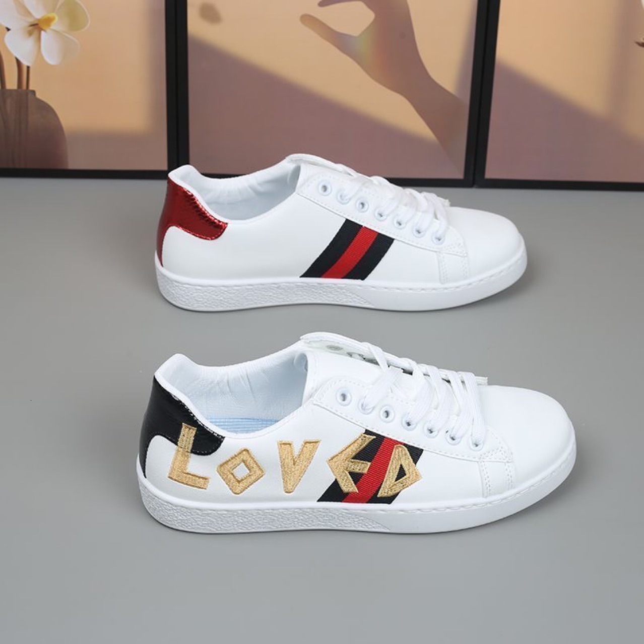 Designer Luxury Web Stripe White Casual Shoes Men LOVED Letter Embroidery Contrast Glossy Heel Anti Slip Rubber Sole Daily Footwear