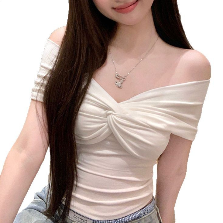 Women's TShirt Rapcopter Y2K Cross Crop Top Folds Black Square Collar T Shirt Short Sleeve Cute Chic Tee Grunge Korean Retro 230310