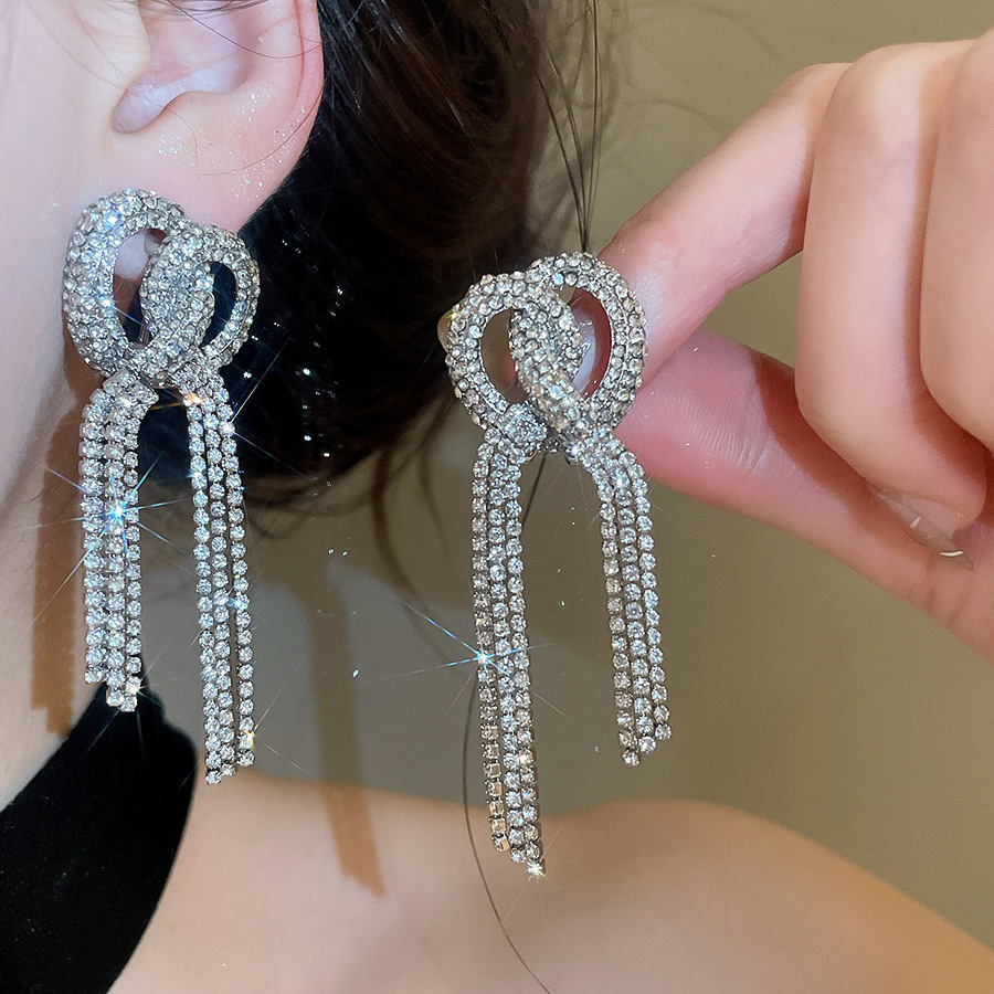 European and American fashion full-diamond three-dimensional cross tassel heavy-duty light luxury temperament stud earrings, niche design earrings for - view 3