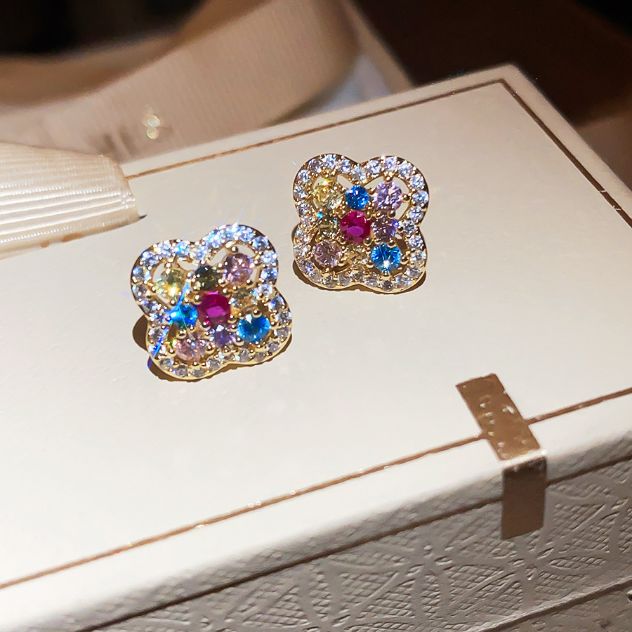Zircon flower pendant earrings, light luxury high-end earrings with a unique design, versatile and niche ear accessories - view 5