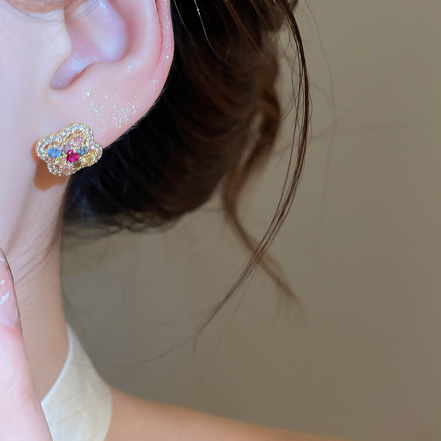 Zircon flower pendant earrings, light luxury high-end earrings with a unique design, versatile and niche ear accessories - view 4