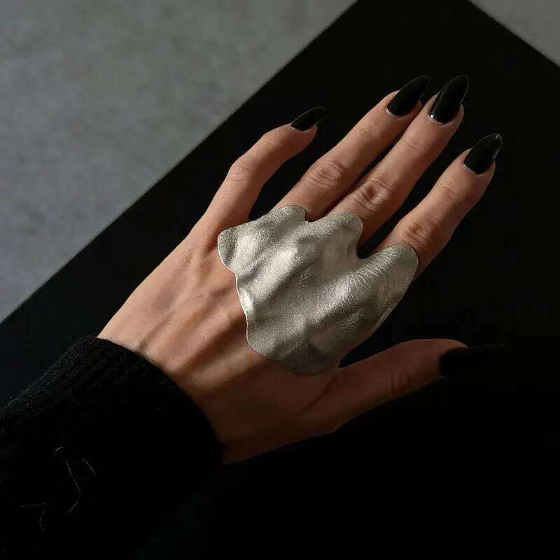 Unique Irregular Shape Pleated Gold Color Ring for Women Men Exaggeration Metal Wrinkle Joint Rings Hip-Hop Party Jewelry - view 3