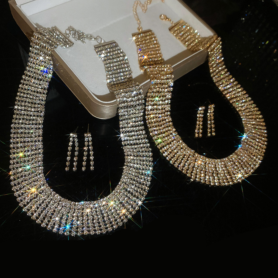 Luxurious Full-Diamond Wide-Edge Necklace and Earring Set, High-End Clavicle Choker, Sexy Neck Chain - view 6