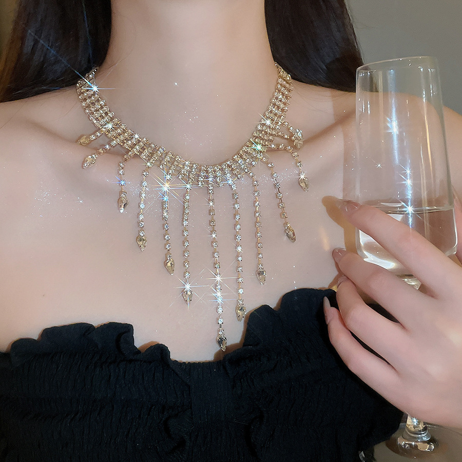European American fashion shiny rhinestone tassel exaggerated and unique trendy necklace, stylish internet celebrity design accessory for women - view 6