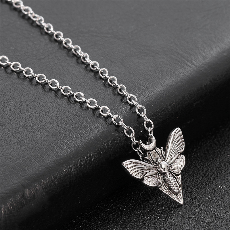 Moth pendant necklace made of zinc alloy an accessory for men and women everyday wear 230320z