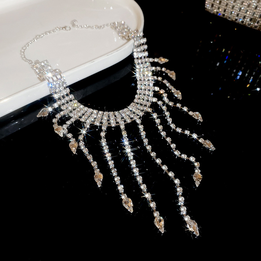 European American fashion shiny rhinestone tassel exaggerated and unique trendy necklace, stylish internet celebrity design accessory for women - view 9