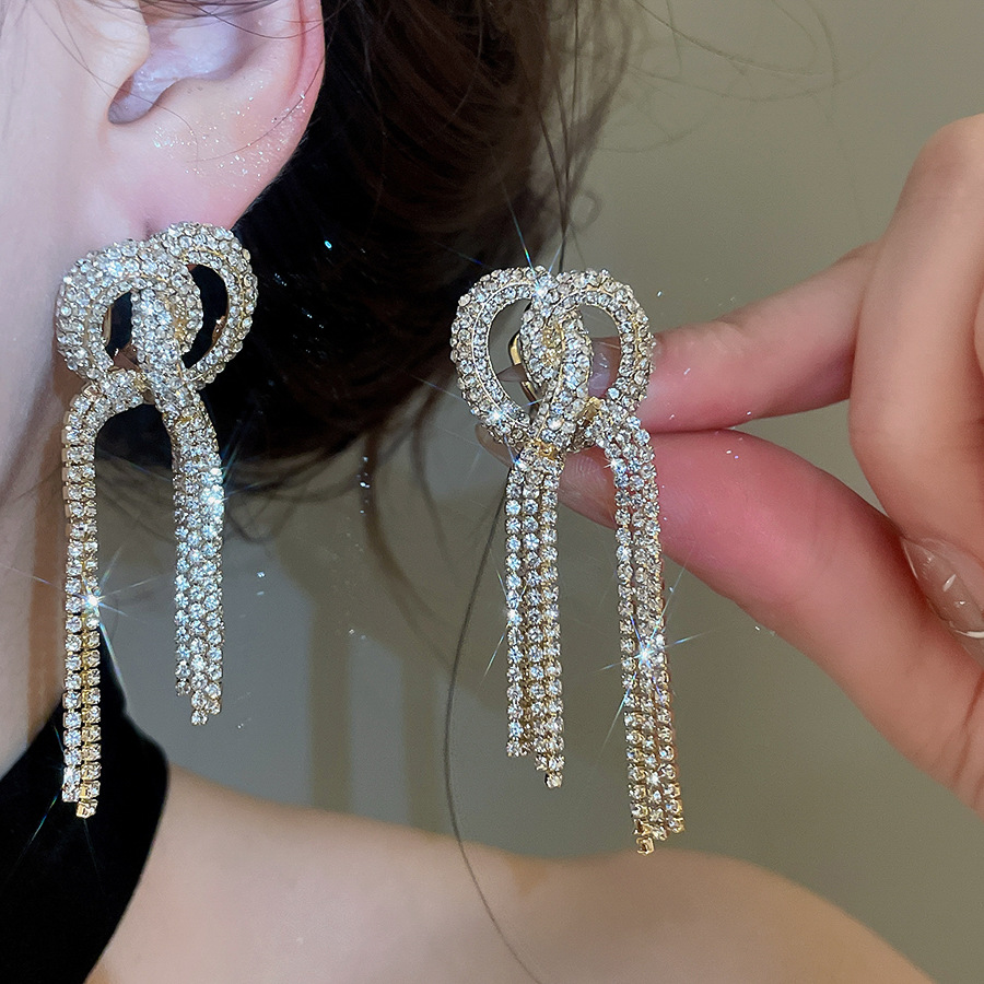 European and American fashion full-diamond three-dimensional cross tassel heavy-duty light luxury temperament stud earrings, niche design earrings for - view 4
