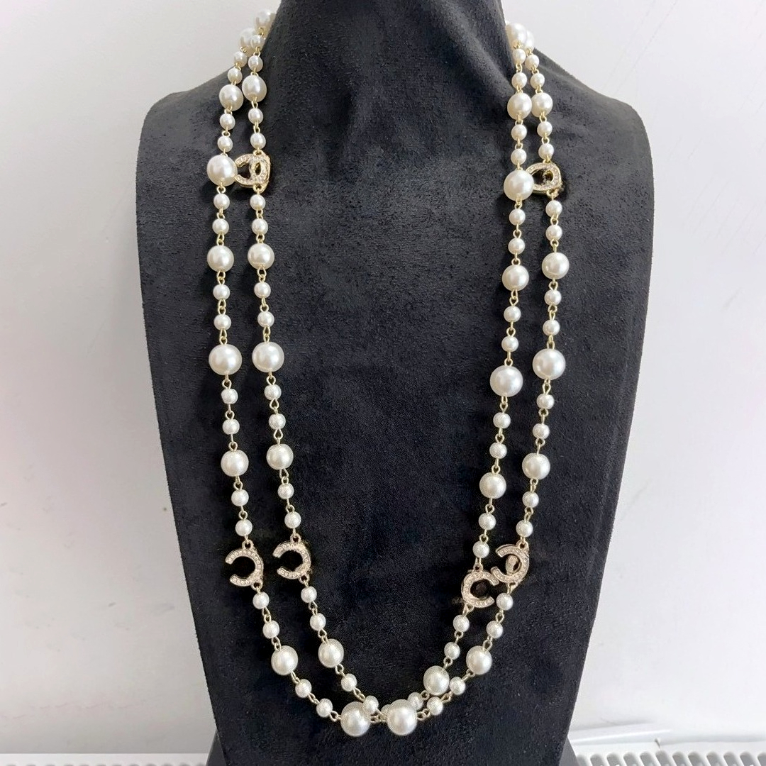 18K Gold Plated Luxury Brand Designer Pendants Necklaces Letter Choker Crystal Pearl Necklace Chain Jewelry Accessories Pearl WeddingGifts