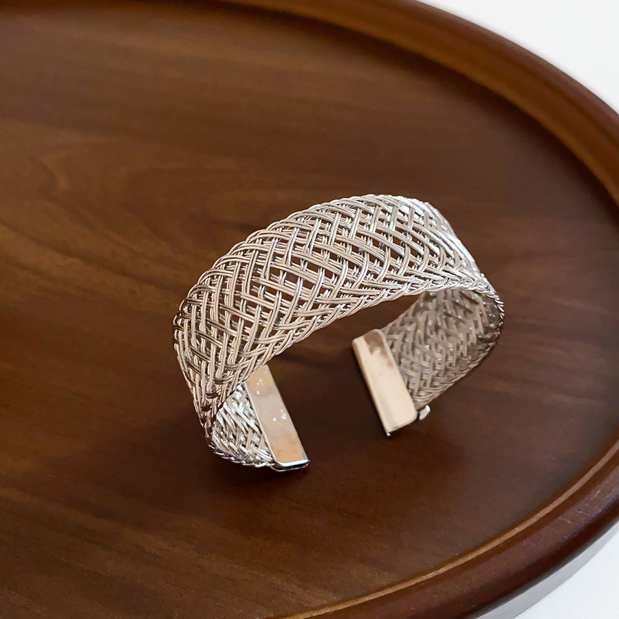 European American cross-border woven plaid open bracelet, exquisite and unique heavy-duty design, niche versatile women's jewelry - view 7