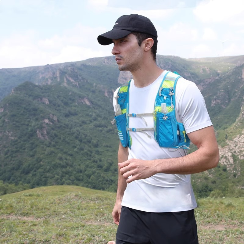 running hydrating vest backpack 8L cycling hiking marathon with 15L water bag 500ml bottle 240402