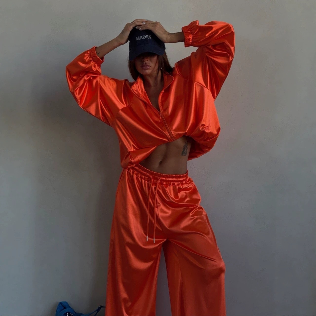 2026 New Womens Lake Blue Satin Sports Suit Loose Oversize Short Top 241108
