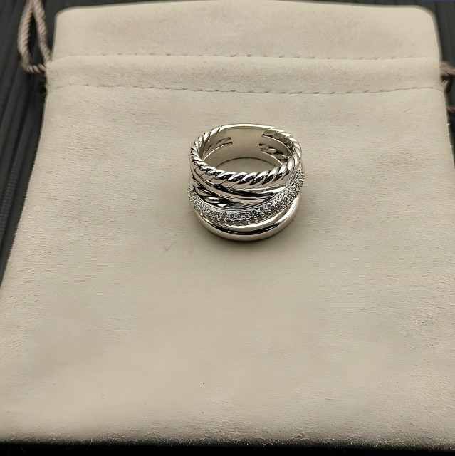 2026 New 925 Sterling Silver Christmas New Jewelry Retro Couple Trend Fashion Simple Spiral Design Crystal Ring for Men and Women To Wear