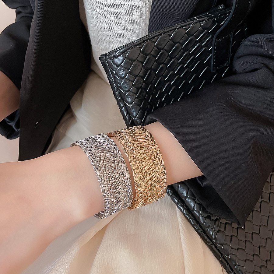 European American cross-border woven plaid open bracelet, exquisite and unique heavy-duty design, niche versatile women's jewelry - view 3