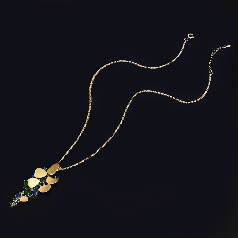 Dubai Saudi Arabia Trendy Gold Plated Pendant 4pcs Necklace Set Fashion Women Cubic Zirconia Jewelry Sets Bridal Accessories 260609 - view 4