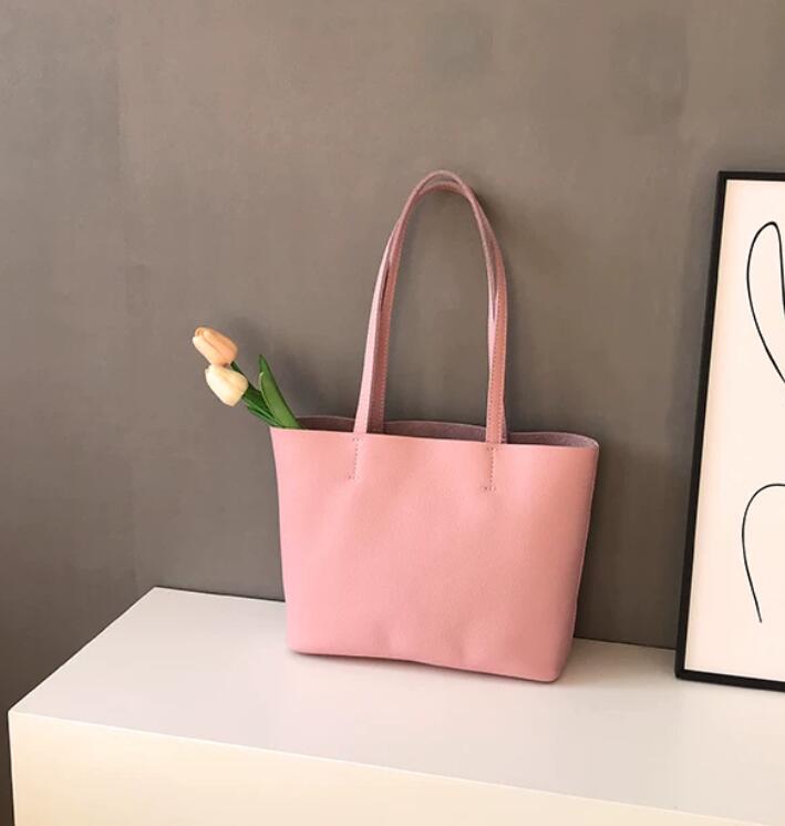 Shoulder Bags Crossbody bag Underarm bag High Quality Leather Designer tote branded handbag laptop beach shoulder casual F1