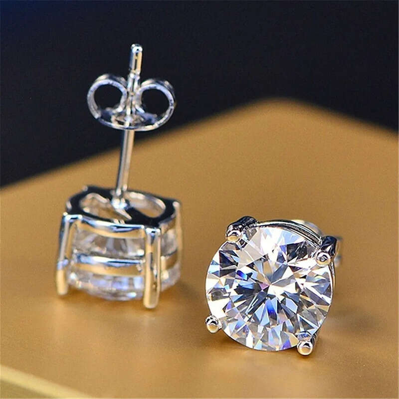 2025 Top Sell Classical 4 Claw Stud Earrings Simple Fine Jewelry Real 100% 925 Sterling Silver Round Cut White Moissanite Diamond Party Elegant Women Men