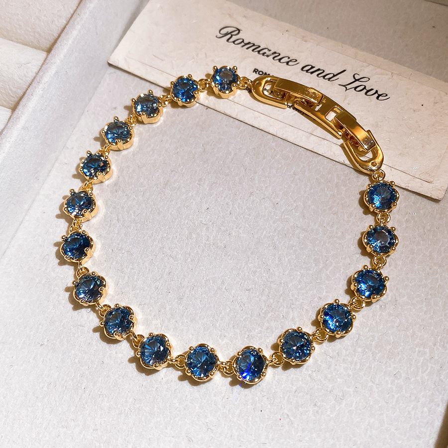 18k real gold plated zircon round clasp bracelet, fashionable, light luxury, high-end feel, versatile commuter jewelry for women - view 5