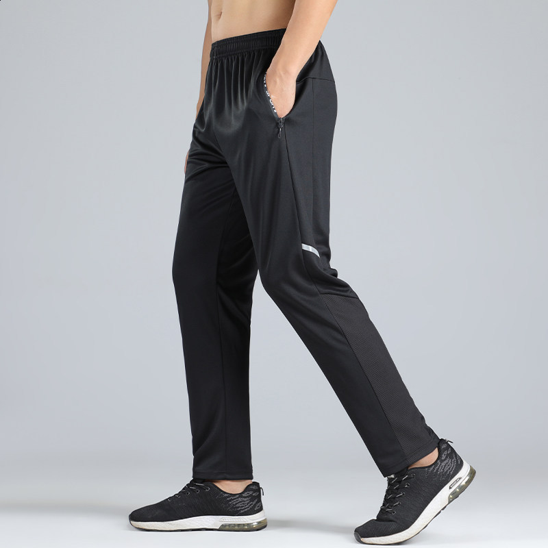 Mens lightweight sports pants for running breathable quickdrying outdoor fitness casual with cuffs football training long trendy 250819