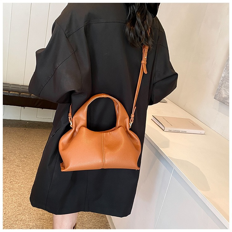 free shipping luxury bag 2026 new designer womens shoulder crossbody versatile high end textured crescent purse travel top handle cloud bag - view 5