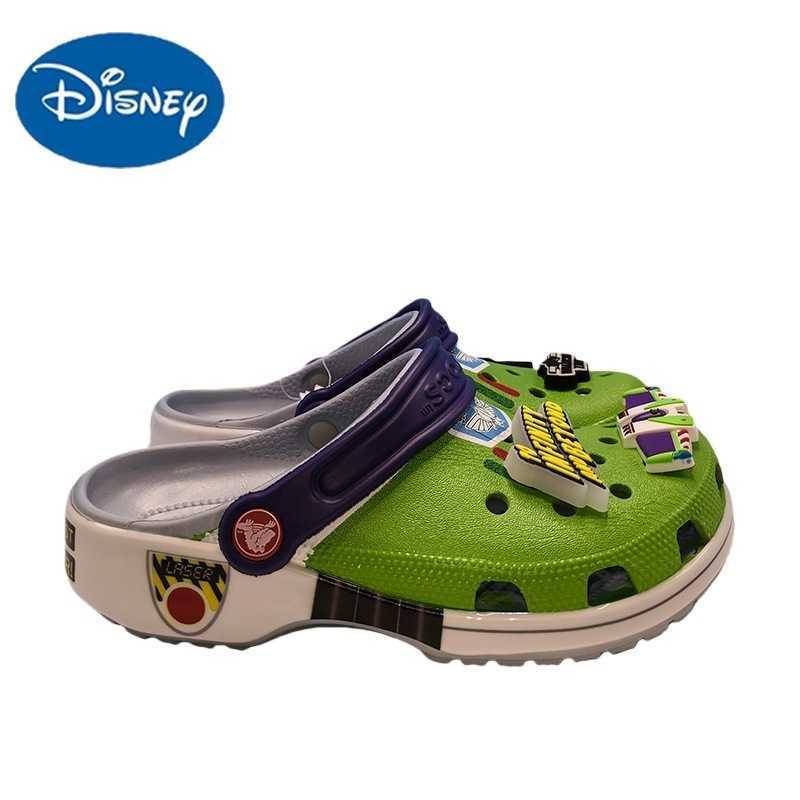 Disney cartoon co-branded Buzz Lightyear childrens clogs non-slip unisex parent-child casual beach sandals L260611