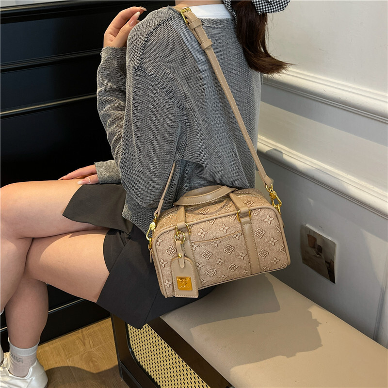 Luxury Shoulder Bags Minimally designed handbag for daily commuting and leisure single shoulder womens bag free shipping - view 5