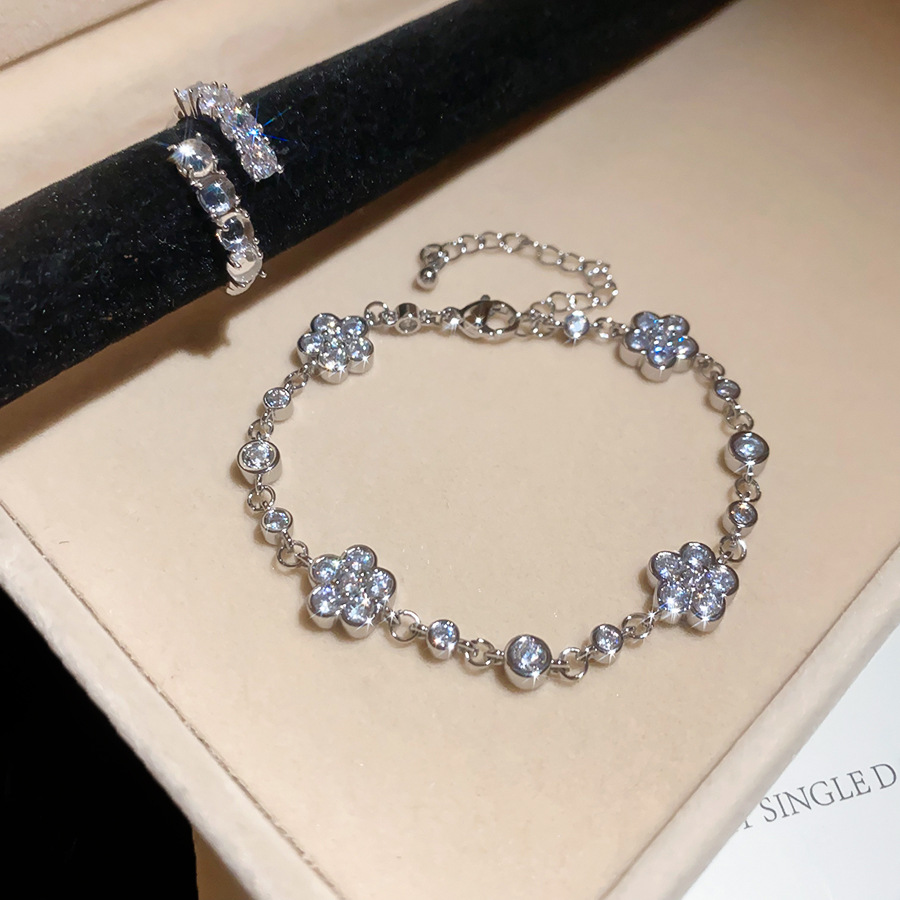 Korean-style ultra-shiny full-diamond floral bracelet ring set, niche light luxury with a high-end feel, versatile and stylish ins-style jewelry - view 5
