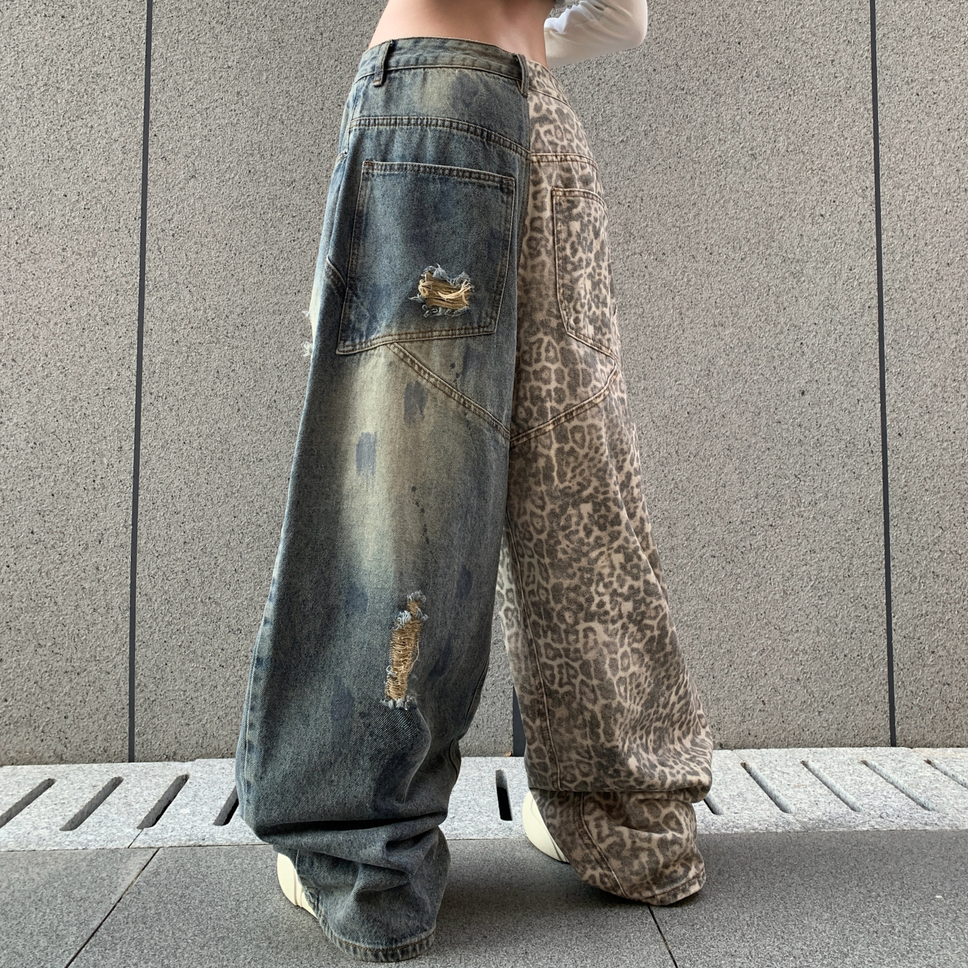 Washed Vintage Leopard Print Mens Jeans Designers Unisex Street Loose Slimming Wide Leg Pants Pantalones De Hombre Jean Baggy