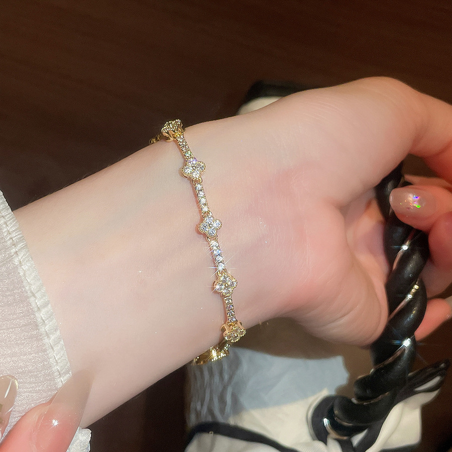 18k real gold plated diamond-encrusted gourd bracelet, light luxury with a high-end feel, exquisite vintage style, versatile hand accessory - view 4