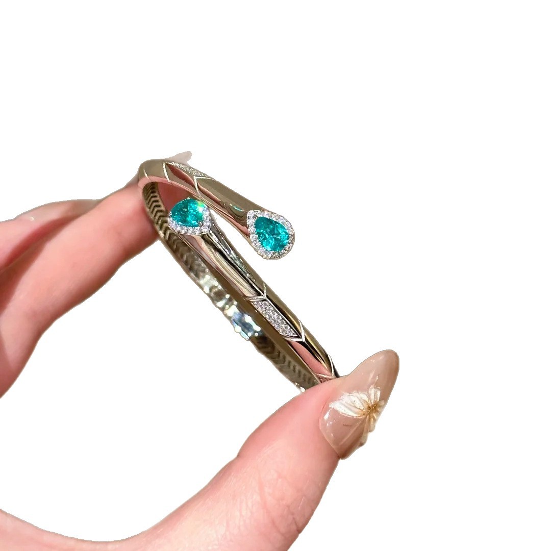 Super Shiny Zircon Blue Teardrop Open Bracelet, Light Luxury High-End Feel, Niche Design, Elegant Luxurious Jewelry - view 6