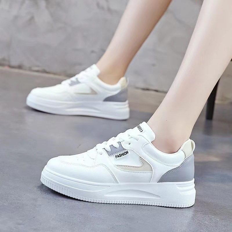 White Designer Shoes Women's Spring Autumn 2024 New Womens Sneakers Versatile Student Flat Casual Board Shoes Trainers Free Shipping