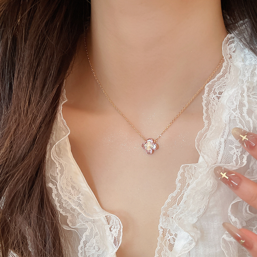 French-style four-leaf clover cherry blossom pink mother-of-pearl necklace, niche high-end clavicle chain fashion accessory - view 7