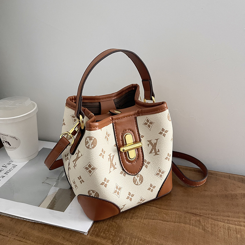 High end women's handbag 2026s new arrival vintage design bucket bag versatile fashionable shoulder bag crossbody bag free shipping - view 4