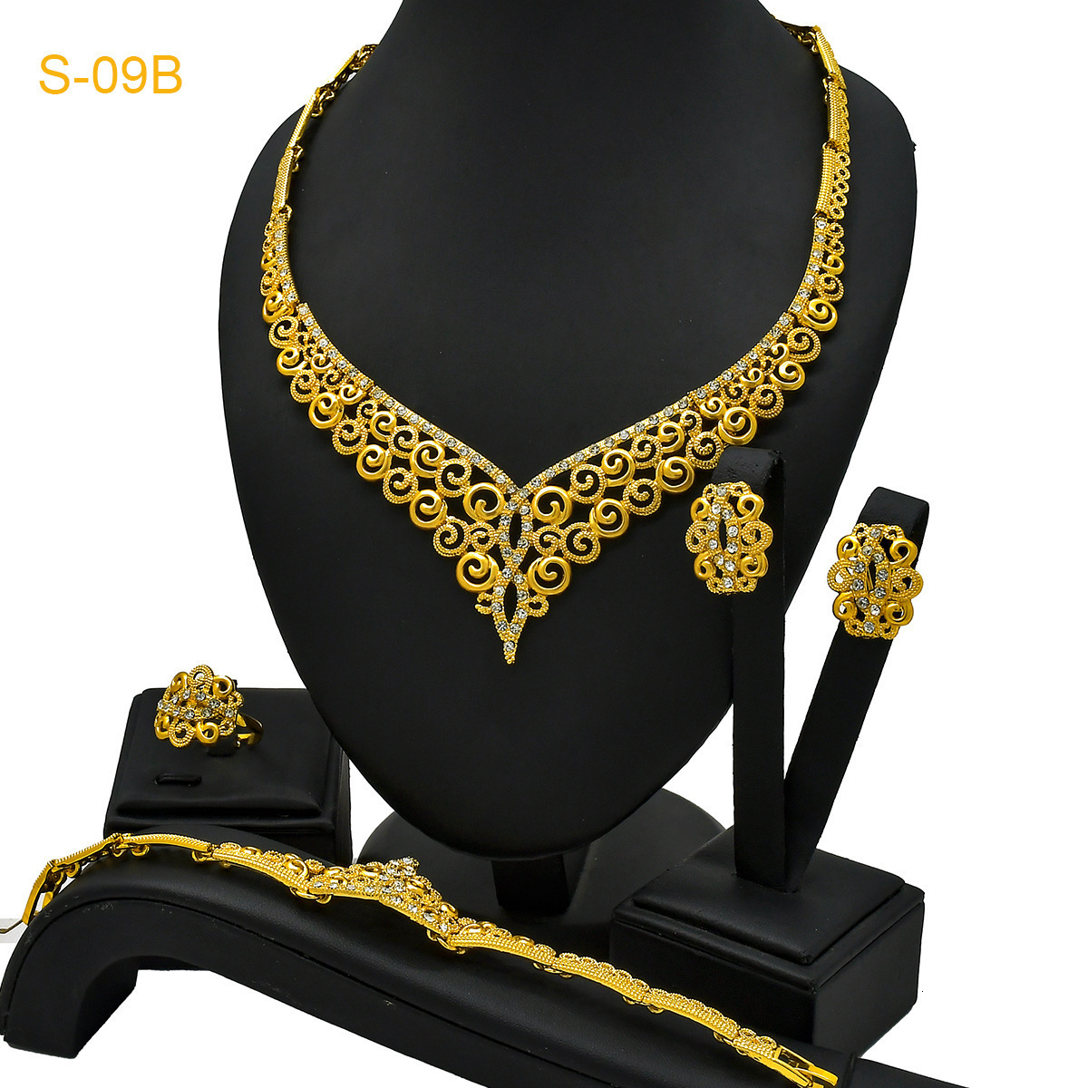 Dubai 24K Gold Plated Boutique Jewelry Set Fashion Gold 4pcs Set/Necklace/Earrings/Rings/Bracelets Wedding Wholesale 240910