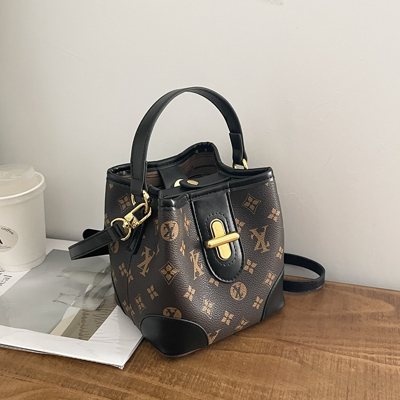 High end women's handbag 2026s new arrival vintage design bucket bag versatile fashionable shoulder bag crossbody bag free shipping - view 5
