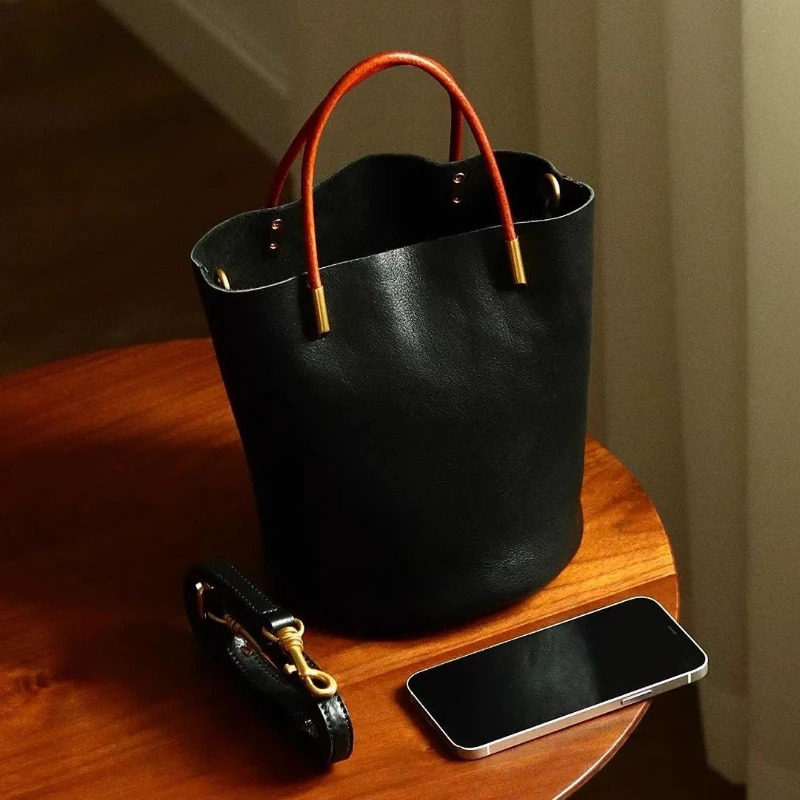 Japanese Green Bucket Bag Fashion Handbag Simple Versatile Pu Leather Trendy Womens Bag Exquisite Hardware Zipper Handbag a260625 - view 4