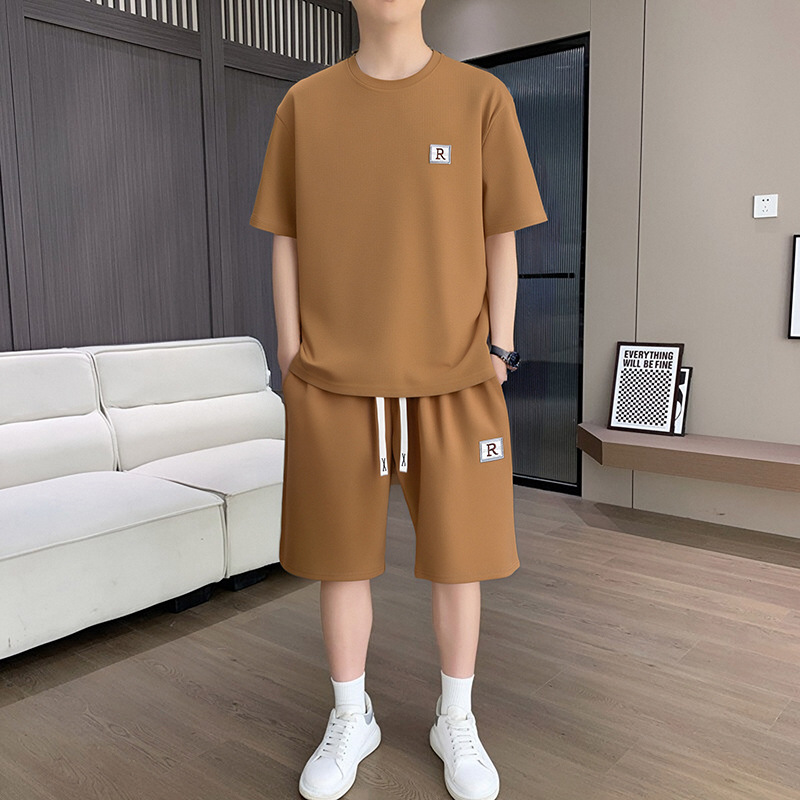 New Fashion design 2026 Summer New Men's Casual Sportswear Set, 2 Piece Loose Fit Short Sleeve T-Shirt & Shorts