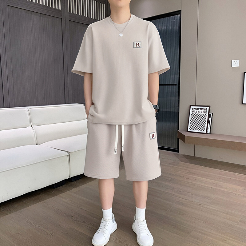 New Fashion design 2026 Summer New Men's Casual Sportswear Set, 2 Piece Loose Fit Short Sleeve T-Shirt & Shorts