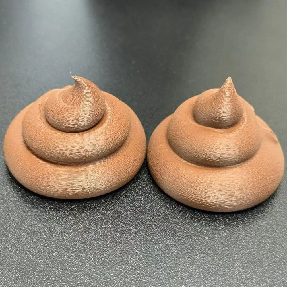 3D printing funny and interesting ornaments, giving gifts to classmates, trendy and playful ornaments, funny expressions, poop ornaments