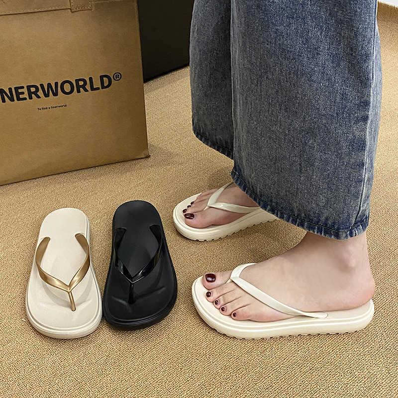 New style beach-friendly slip-on wedge sandals for women, made of EVA material, fashionable for wearing outside, thick sole, anti-slip design X260613