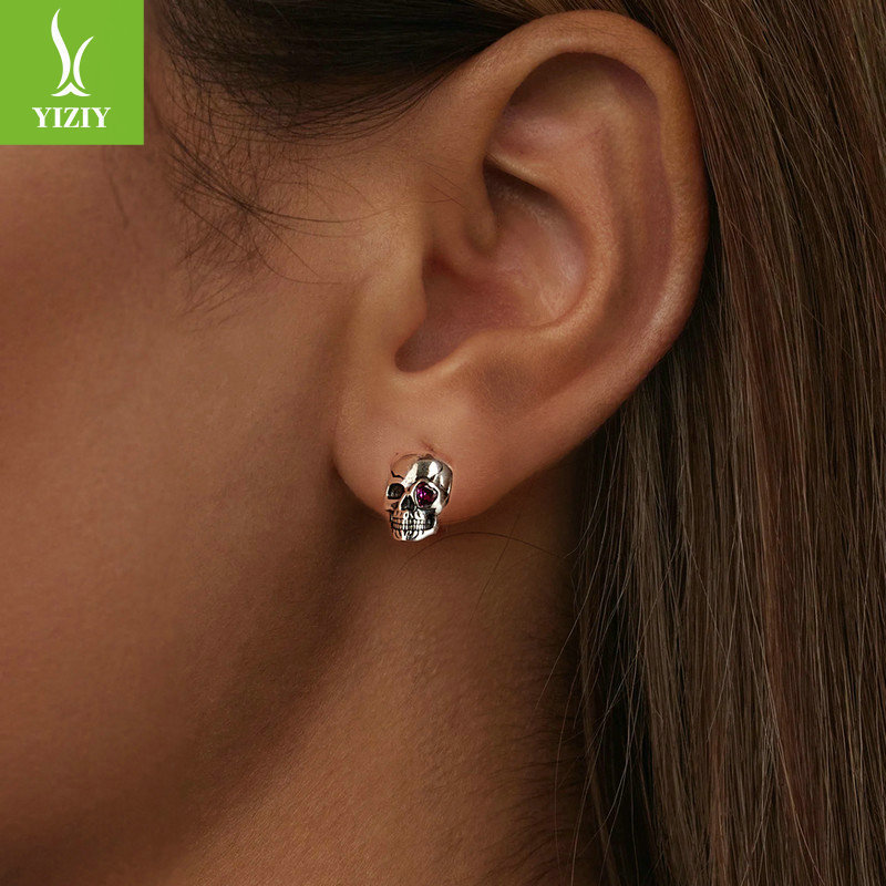 U7 Skull Stud Earrings Vintage Halloween Gothic Jewelry Stainless Steel Grunge Punk Cool Goth Studs for Men Women Gifts 260302
