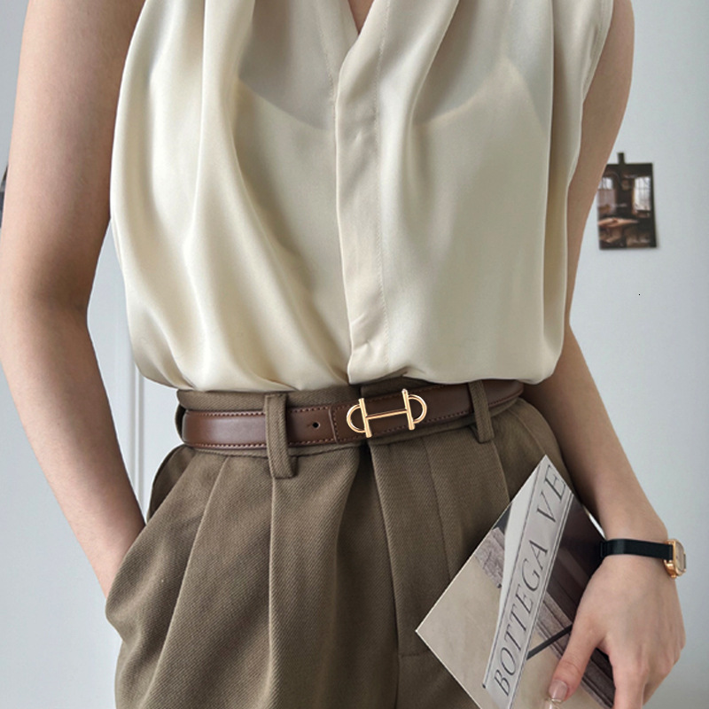 Designer Women Genuine Top Grain Cowhide Leather Belt Luxury French Gold Buckle All Match Casual Trousers Factory Stock Wholesale Ladies Brand Fashion